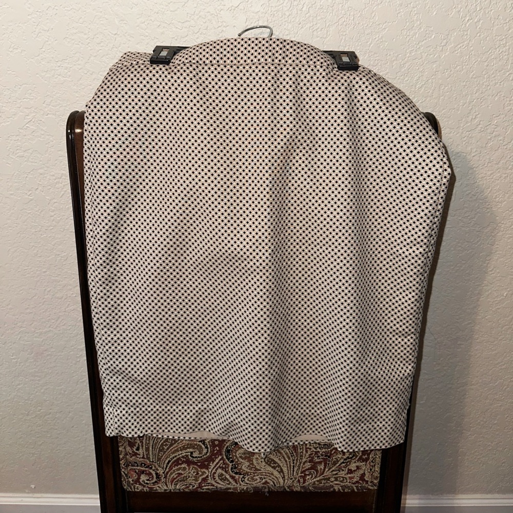 Size 6, Liz Claiborne Khaki-color, patterned skirt (black and white details)